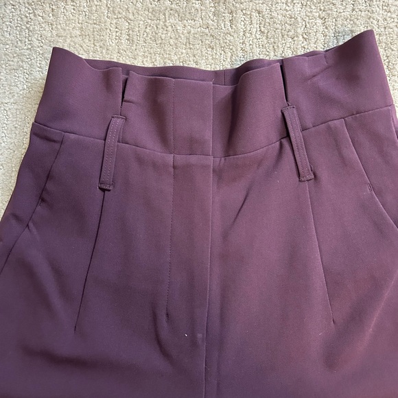 Paper bag Trouser Babaton - Picture 2 of 3